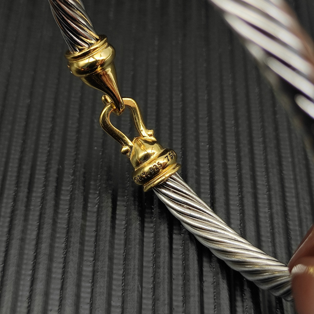 David Yurman 5mm Gold Rhinestone Hook Bracelet - Picture 5 of 7